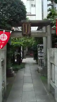 笠間稲荷神社 東京別社の鳥居