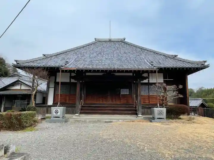 松元寺の{uncategorized: "未分類", other: "その他", undefined: "問題あり", building: "その他建物", grave: "お墓", sacred_gate: "鳥居", guardian: "狛犬", statue: "像", buddha: "仏像", history: "歴史", nature: "自然", garden: "庭園", animal: "動物", pagoda: "塔", temizu: "手水舎", mountain_gate: "山門・神門", sanctuary: "本殿・本堂", subordinate: "末社・摂社", art: "芸術", scenery: "景色", jizo: "地蔵", ema: "絵馬", goshuin: "御朱印", omikuji: "おみくじ", items: "授与品その他", amulet: "お守り", goshuincho: "御朱印帳", eats: "食事", festival: "お祭り", votive_dance: "神楽", shichigosan: "七五三参", wedding: "結婚式", experience: "体験その他", initially: "初詣", around: "周辺", anti_infection: "感染症対策"}