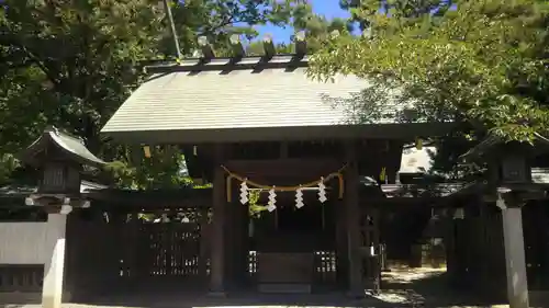 意富比神社の山門