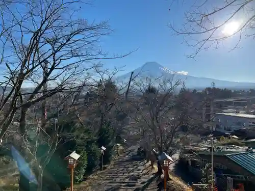 新倉富士浅間神社の景色