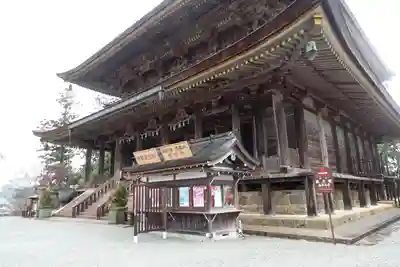 金峯山寺の本殿・本堂