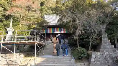 石手寺の本殿・本堂