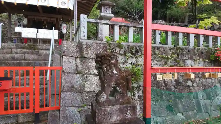 新宮神社の狛犬