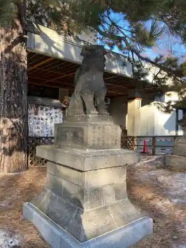 白石神社の狛犬