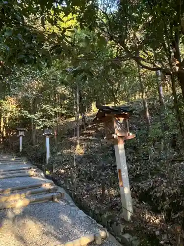 大神神社の{uncategorized: "未分類", other: "その他", undefined: "問題あり", building: "その他建物", grave: "お墓", sacred_gate: "鳥居", guardian: "狛犬", statue: "像", buddha: "仏像", history: "歴史", nature: "自然", garden: "庭園", animal: "動物", pagoda: "塔", temizu: "手水舎", mountain_gate: "山門・神門", sanctuary: "本殿・本堂", subordinate: "末社・摂社", art: "芸術", scenery: "景色", jizo: "地蔵", ema: "絵馬", goshuin: "御朱印", omikuji: "おみくじ", items: "授与品その他", amulet: "お守り", goshuincho: "御朱印帳", eats: "食事", festival: "お祭り", votive_dance: "神楽", shichigosan: "七五三参", wedding: "結婚式", experience: "体験その他", initially: "初詣", around: "周辺", anti_infection: "感染症対策"}
