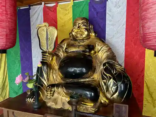 天寧寺の{uncategorized: "未分類", other: "その他", undefined: "問題あり", building: "その他建物", grave: "お墓", sacred_gate: "鳥居", guardian: "狛犬", statue: "像", buddha: "仏像", history: "歴史", nature: "自然", garden: "庭園", animal: "動物", pagoda: "塔", temizu: "手水舎", mountain_gate: "山門・神門", sanctuary: "本殿・本堂", subordinate: "末社・摂社", art: "芸術", scenery: "景色", jizo: "地蔵", ema: "絵馬", goshuin: "御朱印", omikuji: "おみくじ", items: "授与品その他", amulet: "お守り", goshuincho: "御朱印帳", eats: "食事", festival: "お祭り", votive_dance: "神楽", shichigosan: "七五三参", wedding: "結婚式", experience: "体験その他", initially: "初詣", around: "周辺", anti_infection: "感染症対策"}