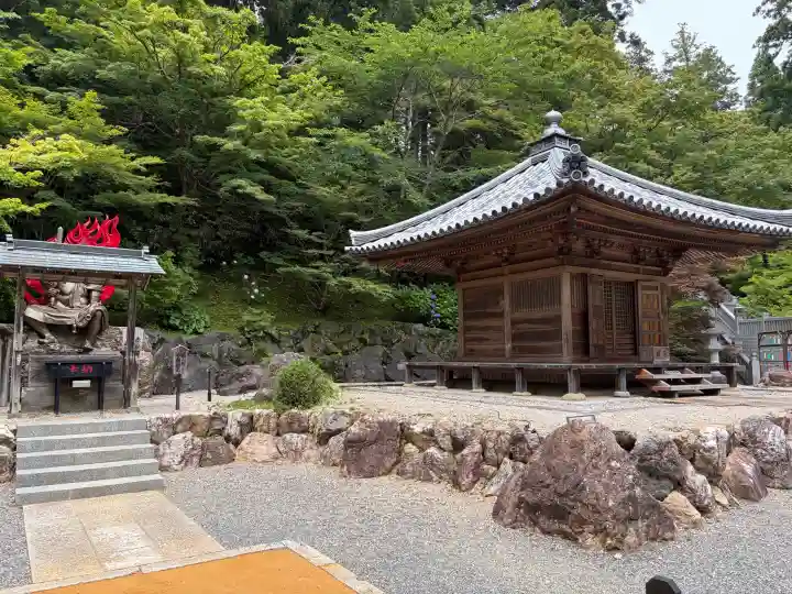 尊永寺(静岡県)