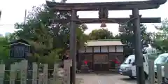 辰巳八幡神社の鳥居