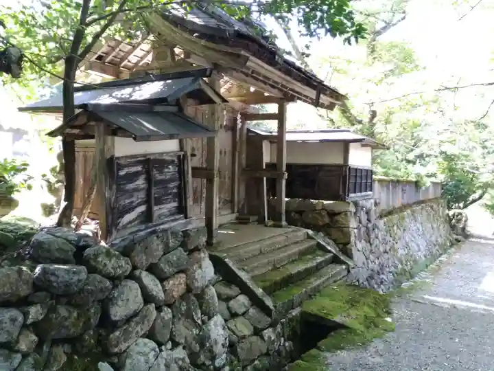若狭神宮寺の山門・神門