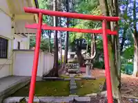 六所社(郷中)の鳥居