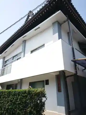 智願寺の本殿・本堂