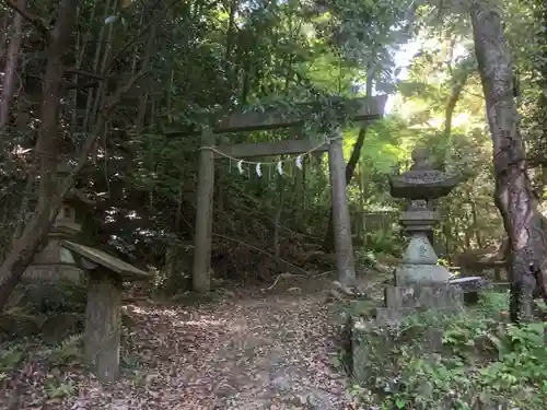 玉野御嶽神社の鳥居