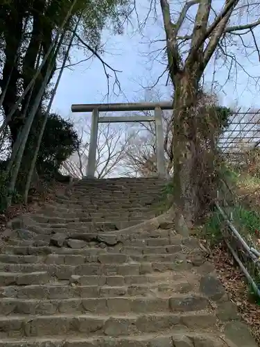 新田神社の鳥居