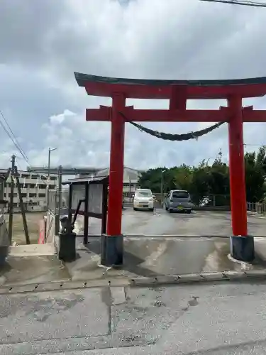 天久宮の{uncategorized: "未分類", other: "その他", undefined: "問題あり", building: "その他建物", grave: "お墓", sacred_gate: "鳥居", guardian: "狛犬", statue: "像", buddha: "仏像", history: "歴史", nature: "自然", garden: "庭園", animal: "動物", pagoda: "塔", temizu: "手水舎", mountain_gate: "山門・神門", sanctuary: "本殿・本堂", subordinate: "末社・摂社", art: "芸術", scenery: "景色", jizo: "地蔵", ema: "絵馬", goshuin: "御朱印", omikuji: "おみくじ", items: "授与品その他", amulet: "お守り", goshuincho: "御朱印帳", eats: "食事", festival: "お祭り", votive_dance: "神楽", shichigosan: "七五三参", wedding: "結婚式", experience: "体験その他", initially: "初詣", around: "周辺", anti_infection: "感染症対策"}