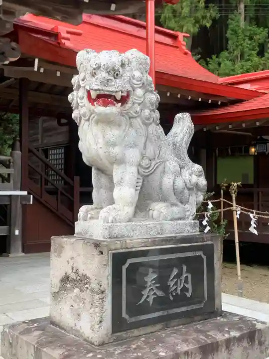 金蛇水神社の狛犬