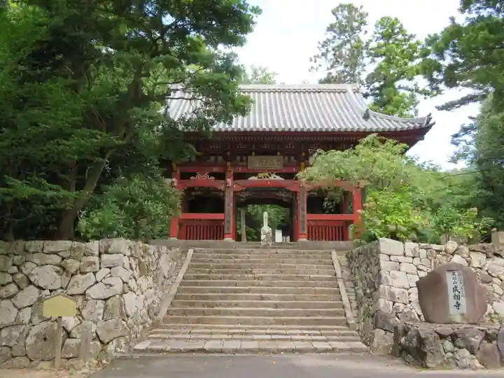 成相寺の山門・神門