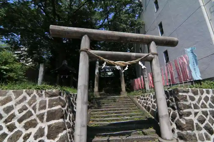 愛宕神社の鳥居