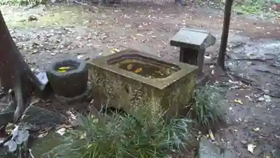 稲荷神社の手水舎