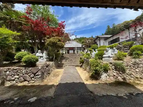 龍源院の{uncategorized: "未分類", other: "その他", undefined: "問題あり", building: "その他建物", grave: "お墓", sacred_gate: "鳥居", guardian: "狛犬", statue: "像", buddha: "仏像", history: "歴史", nature: "自然", garden: "庭園", animal: "動物", pagoda: "塔", temizu: "手水舎", mountain_gate: "山門・神門", sanctuary: "本殿・本堂", subordinate: "末社・摂社", art: "芸術", scenery: "景色", jizo: "地蔵", ema: "絵馬", goshuin: "御朱印", omikuji: "おみくじ", items: "授与品その他", amulet: "お守り", goshuincho: "御朱印帳", eats: "食事", festival: "お祭り", votive_dance: "神楽", shichigosan: "七五三参", wedding: "結婚式", experience: "体験その他", initially: "初詣", around: "周辺", anti_infection: "感染症対策"}