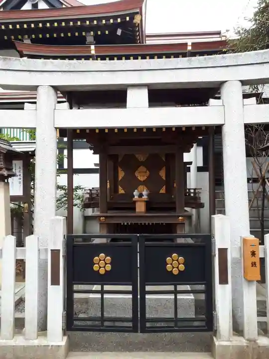 鳥越神社の末社・摂社