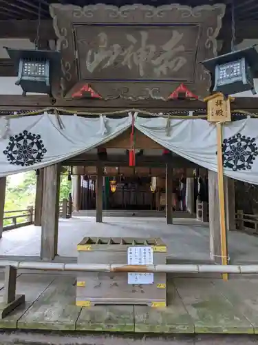 阿賀神社の本殿・本堂