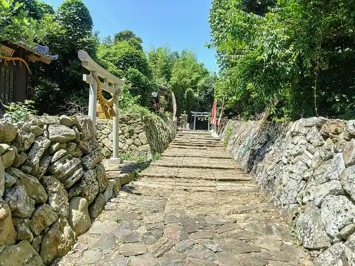 筒島弁財天のその他建物