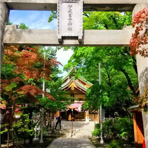彌彦神社　(伊夜日子神社)の本殿・本堂