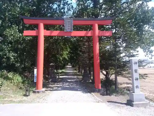 神楽神社の鳥居