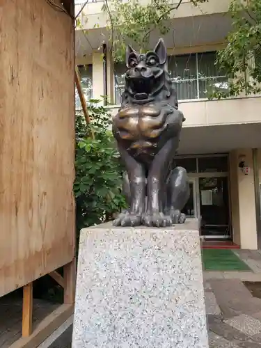 稲毛神社の狛犬