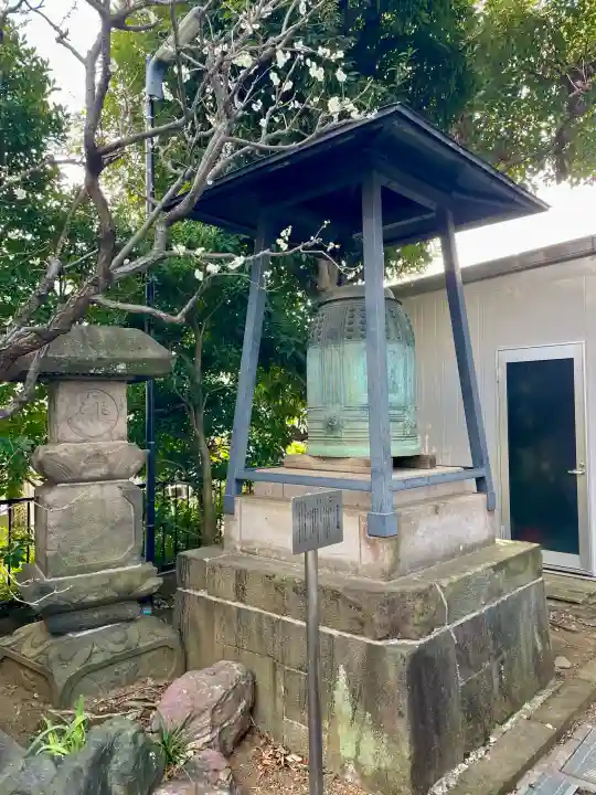 愛染院の{uncategorized: "未分類", other: "その他", undefined: "問題あり", building: "その他建物", grave: "お墓", sacred_gate: "鳥居", guardian: "狛犬", statue: "像", buddha: "仏像", history: "歴史", nature: "自然", garden: "庭園", animal: "動物", pagoda: "塔", temizu: "手水舎", mountain_gate: "山門・神門", sanctuary: "本殿・本堂", subordinate: "末社・摂社", art: "芸術", scenery: "景色", jizo: "地蔵", ema: "絵馬", goshuin: "御朱印", omikuji: "おみくじ", items: "授与品その他", amulet: "お守り", goshuincho: "御朱印帳", eats: "食事", festival: "お祭り", votive_dance: "神楽", shichigosan: "七五三参", wedding: "結婚式", experience: "体験その他", initially: "初詣", around: "周辺", anti_infection: "感染症対策"}