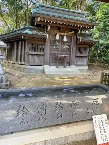 多井畑厄除八幡宮の{uncategorized: "未分類", other: "その他", undefined: "問題あり", building: "その他建物", grave: "お墓", sacred_gate: "鳥居", guardian: "狛犬", statue: "像", buddha: "仏像", history: "歴史", nature: "自然", garden: "庭園", animal: "動物", pagoda: "塔", temizu: "手水舎", mountain_gate: "山門・神門", sanctuary: "本殿・本堂", subordinate: "末社・摂社", art: "芸術", scenery: "景色", jizo: "地蔵", ema: "絵馬", goshuin: "御朱印", omikuji: "おみくじ", items: "授与品その他", amulet: "お守り", goshuincho: "御朱印帳", eats: "食事", festival: "お祭り", votive_dance: "神楽", shichigosan: "七五三参", wedding: "結婚式", experience: "体験その他", initially: "初詣", around: "周辺", anti_infection: "感染症対策"}