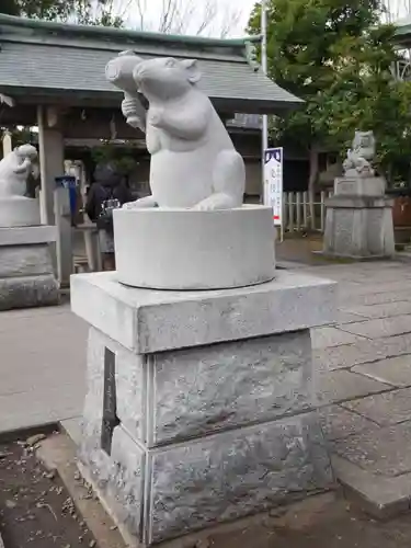 戸部杉山神社の狛犬