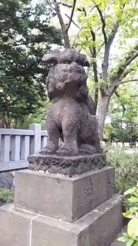 彌彦神社　(伊夜日子神社)の狛犬