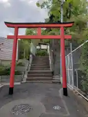 東山稲荷神社の鳥居