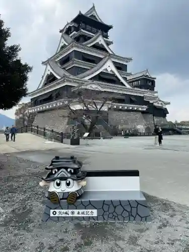 加藤神社の{uncategorized: "未分類", other: "その他", undefined: "問題あり", building: "その他建物", grave: "お墓", sacred_gate: "鳥居", guardian: "狛犬", statue: "像", buddha: "仏像", history: "歴史", nature: "自然", garden: "庭園", animal: "動物", pagoda: "塔", temizu: "手水舎", mountain_gate: "山門・神門", sanctuary: "本殿・本堂", subordinate: "末社・摂社", art: "芸術", scenery: "景色", jizo: "地蔵", ema: "絵馬", goshuin: "御朱印", omikuji: "おみくじ", items: "授与品その他", amulet: "お守り", goshuincho: "御朱印帳", eats: "食事", festival: "お祭り", votive_dance: "神楽", shichigosan: "七五三参", wedding: "結婚式", experience: "体験その他", initially: "初詣", around: "周辺", anti_infection: "感染症対策"}