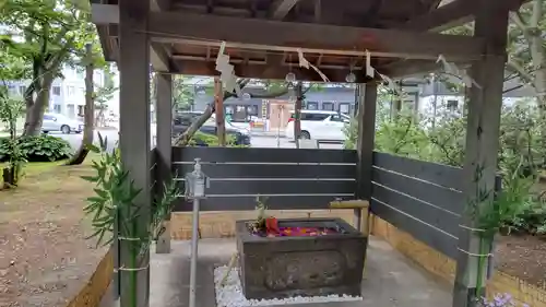 北広島市総鎮守　廣島神社の手水舎