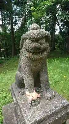 八幡神社(鹿折)の狛犬