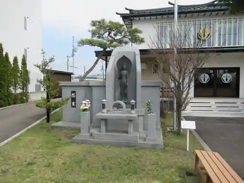 湯川寺 のお墓