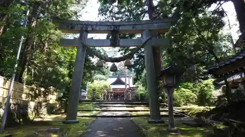 八幡宮の鳥居