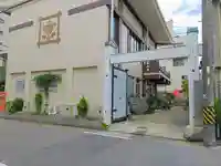 万行寺の山門・神門