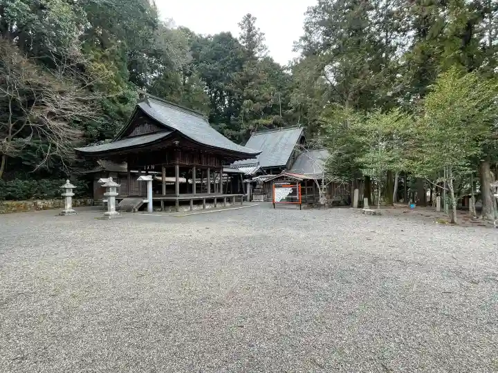 川田神社の{uncategorized: "未分類", other: "その他", undefined: "問題あり", building: "その他建物", grave: "お墓", sacred_gate: "鳥居", guardian: "狛犬", statue: "像", buddha: "仏像", history: "歴史", nature: "自然", garden: "庭園", animal: "動物", pagoda: "塔", temizu: "手水舎", mountain_gate: "山門・神門", sanctuary: "本殿・本堂", subordinate: "末社・摂社", art: "芸術", scenery: "景色", jizo: "地蔵", ema: "絵馬", goshuin: "御朱印", omikuji: "おみくじ", items: "授与品その他", amulet: "お守り", goshuincho: "御朱印帳", eats: "食事", festival: "お祭り", votive_dance: "神楽", shichigosan: "七五三参", wedding: "結婚式", experience: "体験その他", initially: "初詣", around: "周辺", anti_infection: "感染症対策"}