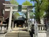 治兵衛稲荷神社の{uncategorized: "未分類", other: "その他", undefined: "問題あり", building: "その他建物", grave: "お墓", sacred_gate: "鳥居", guardian: "狛犬", statue: "像", buddha: "仏像", history: "歴史", nature: "自然", garden: "庭園", animal: "動物", pagoda: "塔", temizu: "手水舎", mountain_gate: "山門・神門", sanctuary: "本殿・本堂", subordinate: "末社・摂社", art: "芸術", scenery: "景色", jizo: "地蔵", ema: "絵馬", goshuin: "御朱印", omikuji: "おみくじ", items: "授与品その他", amulet: "お守り", goshuincho: "御朱印帳", eats: "食事", festival: "お祭り", votive_dance: "神楽", shichigosan: "七五三参", wedding: "結婚式", experience: "体験その他", initially: "初詣", around: "周辺", anti_infection: "感染症対策"}