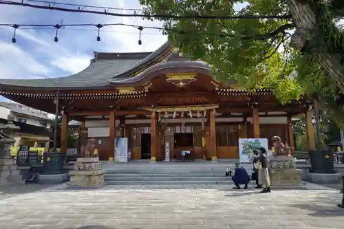 岸城神社の本殿