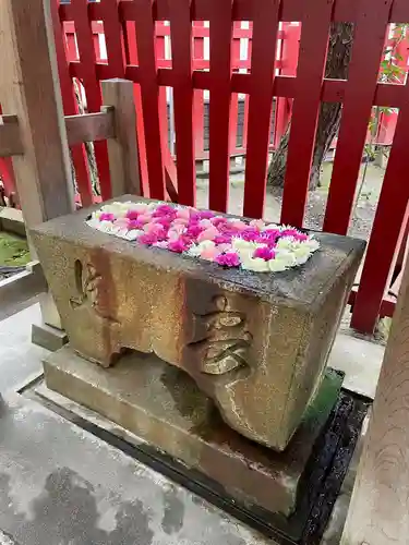 白山神社の手水舎