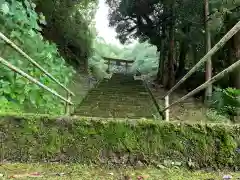 八幡神社の建物その他