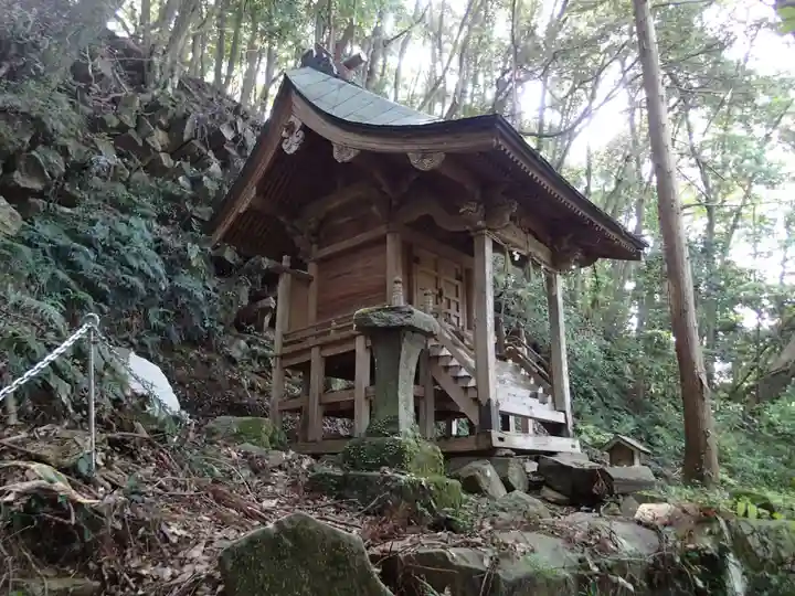 阿太賀都健御熊命神社の本殿・本堂