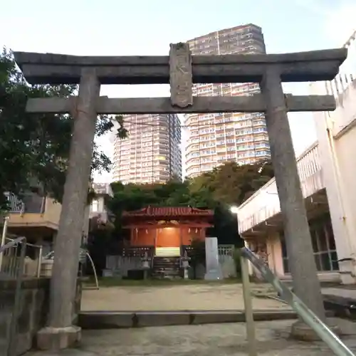 安里八幡宮の鳥居