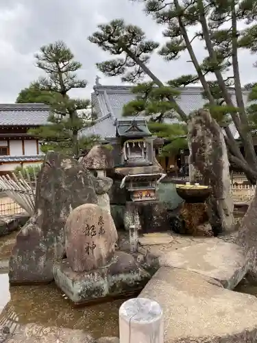 厳島神社の庭園