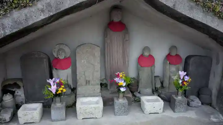 國司神社の地蔵