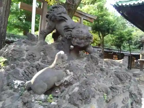 牛嶋神社の狛犬